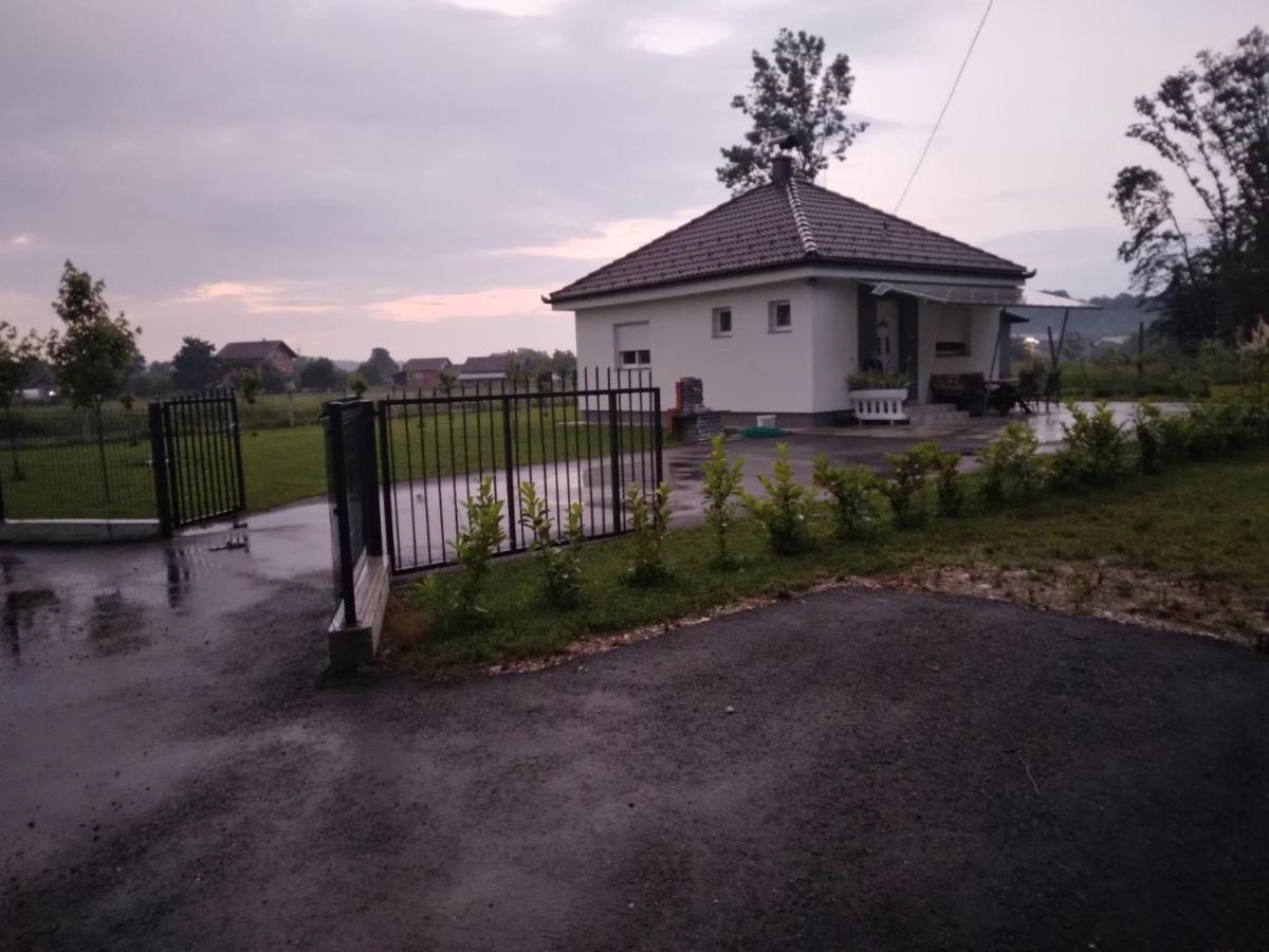 Vikendica Ninic Laktasi